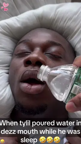 Someone who was pranked while sleeping#fyp #prank #funnyvideo #funnyprank #funny