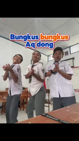 Trend Bungkus Aku dong Versi #HeroSupermarket seperti ini bukan ? 😊😅 . . #trending #fyp #SupermarketLegend #kontenhiburan 