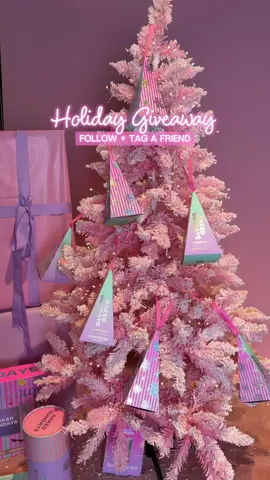 ✨ GIVE THE GIFT OF GLOW! ✨ ‘Tis the season for sun-safe, radiant skin! 💖☀️We’re giving away a holiday ornament to hang on your tree (or gift to your glow-loving bestie 🎄💫). 💫 How to enter: 1️⃣ Follow @naked_sundays on TikTok 💕 2️⃣ Tag your glow-obsessed bestie in the comments 👯‍♀️ 3️⃣ Bonus entry: Share this post to your story & tag us! 🌟 🎁 Winner announced soon, just in time for the holidays! ✨ The perfect stocking stuffer for glowing, protected skin — because SPF is always in season! ✨ #GiftTheGlow #NakedSundays #HolidayGlow #SPFIsAlwaysIn * ALWAYS READ THE LABEL AND FOLLOW THE DIRECTIONS FOR USE. Wear protective clothing, hat and eyewear when exposed to the sun. Avoid prolonged sun exposure. Reapply frequently.