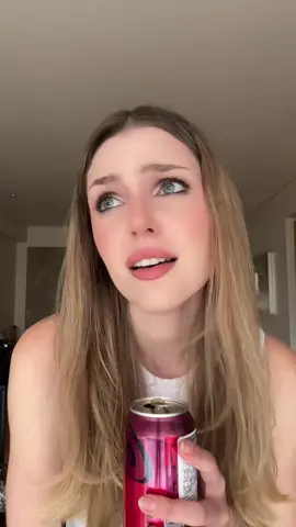 No entiendo, el 2026 empezó ayer… y ya otra vez la Navidad, frío, todo nublado 🙃 #temporada #navidad #invierno #mexico #chiste 