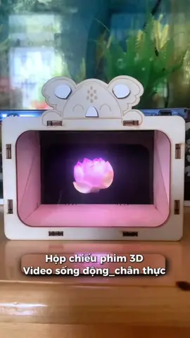 Hộp chiếu phim 3D video rõ nét, sống động, bé thoả thích xem được hình ảnh chân thực như bên ngoài #hopchieuphim3d #hologram  @Loan bán đẹp không bán đứng  @Loan bán đẹp không bán đứng  @Loan bán đẹp không bán đứng 