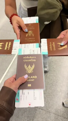 รอบนี้ตัดคลิปจะร้องไห้ ความผูกพันเยอะมาก มีความสุขมากๆ ตื่นเช้า กินน้อย บุกบ่าฝ่าฝันไปด้วยกัน ร้อน ฝน หนาว ไม่หวั่นเพราะรักคนๆเดียวกัน คุ้มและมีความสุขมากๆ ขอบคุณเฉินเจ๋อหย่วนมากๆที่ทำให้พวกเรามาเจอกันและพากันไปหาคุณในบ่อยๆครั้ง มันไม่ใช่แค่การไปติ่งแต่มันเหมือนพวกเราไปเที่ยวด้วยกันและสัญญาจะต้องไปบ่อยๆแน่นอน 🩵🩵  @❤️6002❤️ @ChenZheyuan_LhiwPHS @[kratay]🩵เมนเฉินเจ๋อหย่วน♾️🐶  แม่เปิ้ล #เฉินเจ๋อหย่วน #chenzheyuan #ChenZheyuan #chenzheyuan陈哲远 