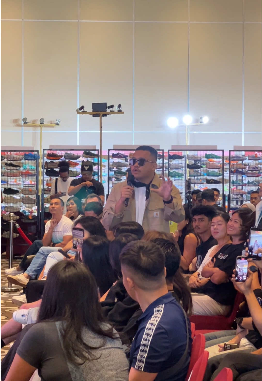 Jujuurrr tiba-tiba ada pelari kalcer😂😂