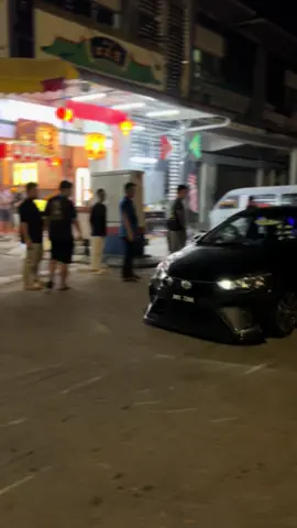 ehhh.🫣  @𝘽𝙊𝙍𝙉𝙀𝙊 𝙎𝙏𝙔𝙇𝙀 @NZ Garage JB   #bezzagang🇯🇵 #fyp #borneo🌸style #fypdonggggggg #fypage 