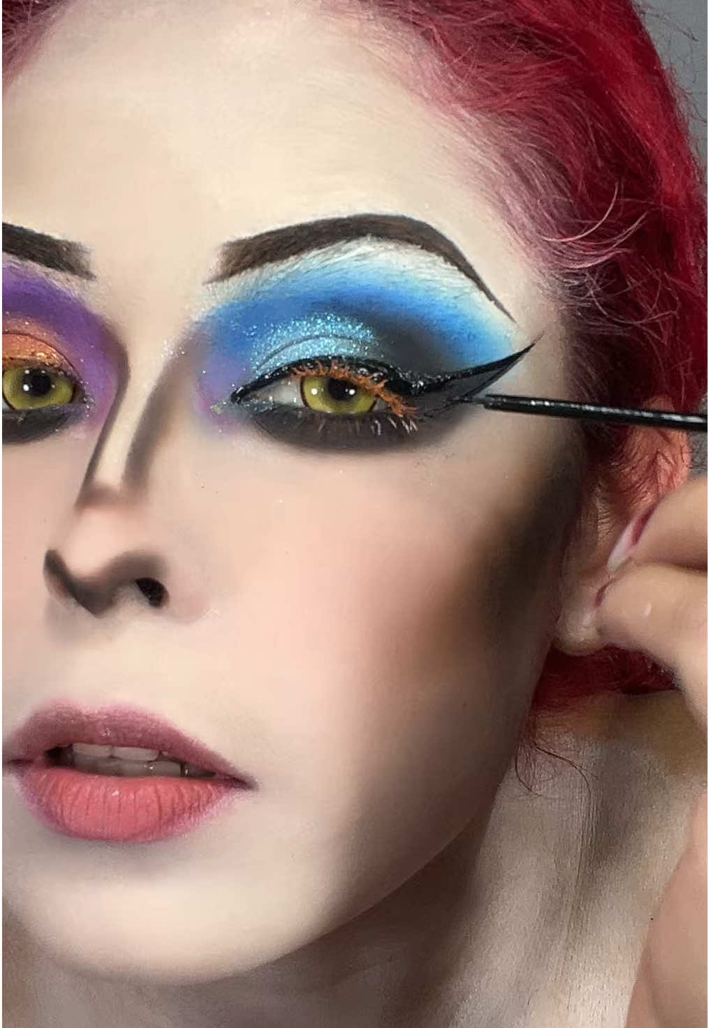 Un pequeño #grwmmakeup #halloweenmakeup #makeuptutorial 