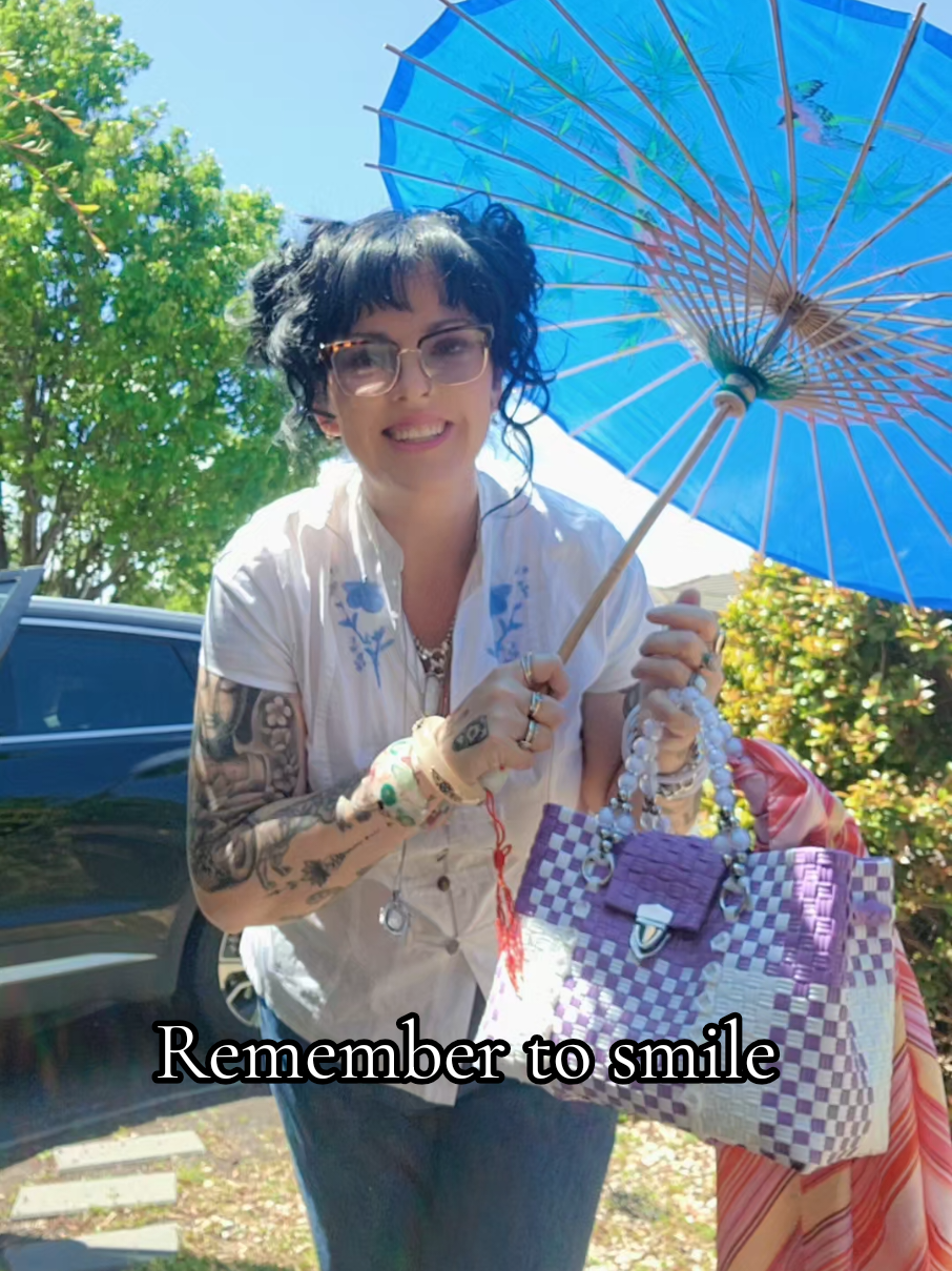 Thursday ootdinspo y2k #ecofriendlyproducts #recycledfashion #outfitinspo #SlowFashionMovement #femalebusinessowner 