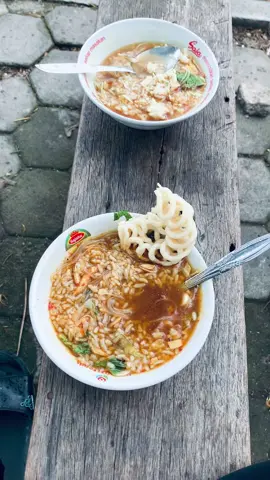 nyoto ngarep omah sek lur🪷😁#psht#pshtpusatmadiun#madiun24jam 