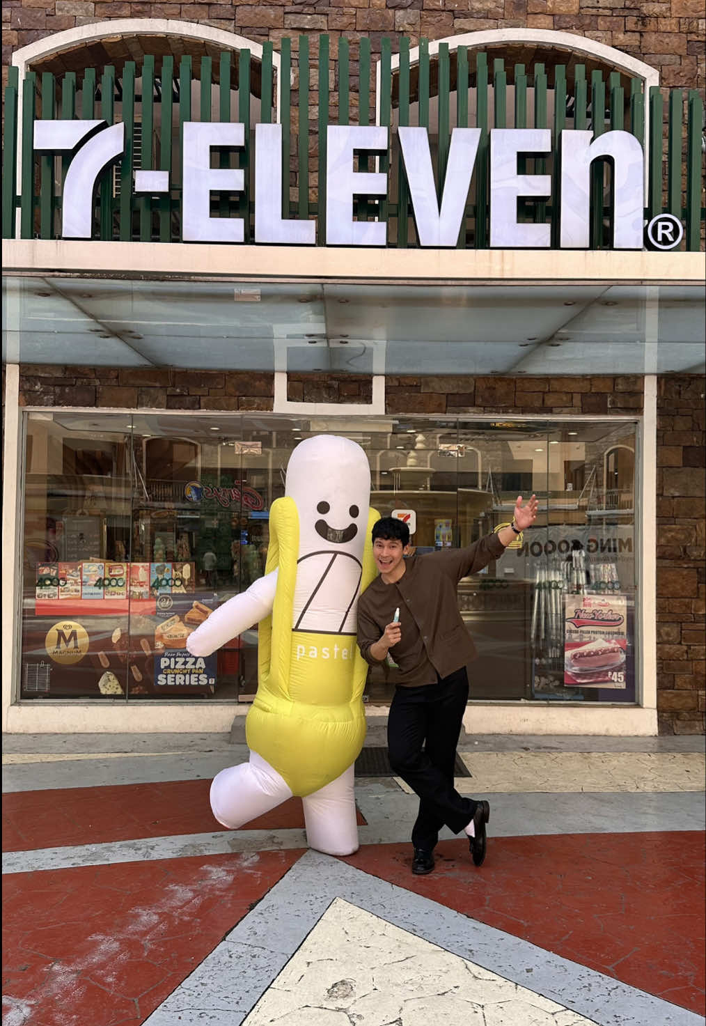 Our favorite @Pastel PH Store I Twin Releaf inhalers are now available in @7-Eleven Philippines nationwide! 😝 Get two inhalers for only P95 until November 3 💛