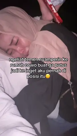 smgtt sengku perdebatan krn perselingkuhan, mah cm hal sepele yg selalu ngehasut omongan org lain, jgn tkut ditinggalin cwo didunia byk luas seperti samudra, ingett ya aku bkln jdi pendeger cerita dihidup, sahabatku slgi kita rapuh 🥺🙂