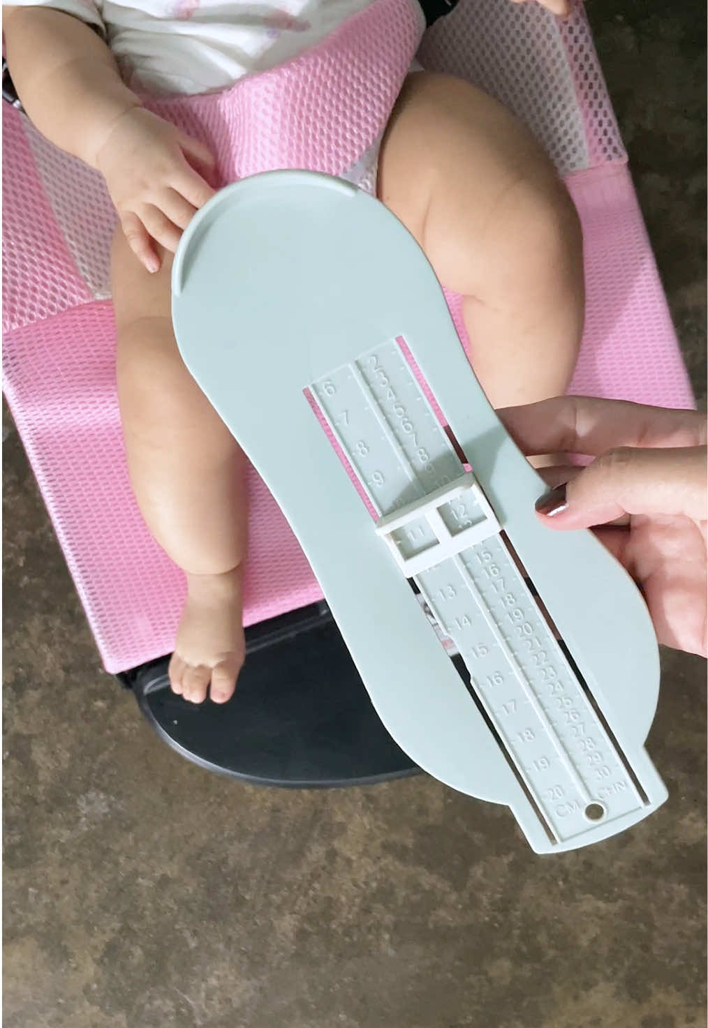 Thước đo chân cho bé #mevabe #thuocdo #thuocdochan #xuhuong 