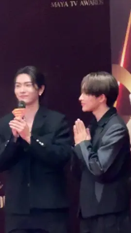 พูดคุยทักทายหน้าแบคดรอป (ทักถามอะไรกันฟังไม่ได้ยิน😅) BN MAYA TV AWARDS #MAYATVAWARDS2025xMeMindY #MAYATVAWARDS2025 #BossNoeul