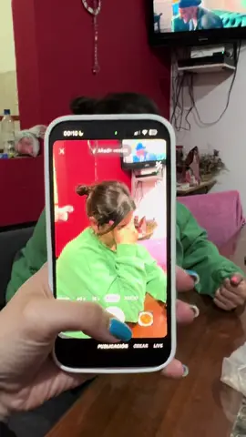 Nos divertimos con tan poco 🤣 #viraltiktok #paratiiiiiiiiiiiiiiiiiiiiiiiiiiiiiii #amigas @G i m e 🪐 @rominasimonelli19 @abru❣️ 