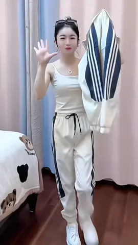 Bộ thể thao nam nữ HAPPYLIVEMA #bothethaonam #bothethaogio #thịnhhành #xuhuongtiktok 