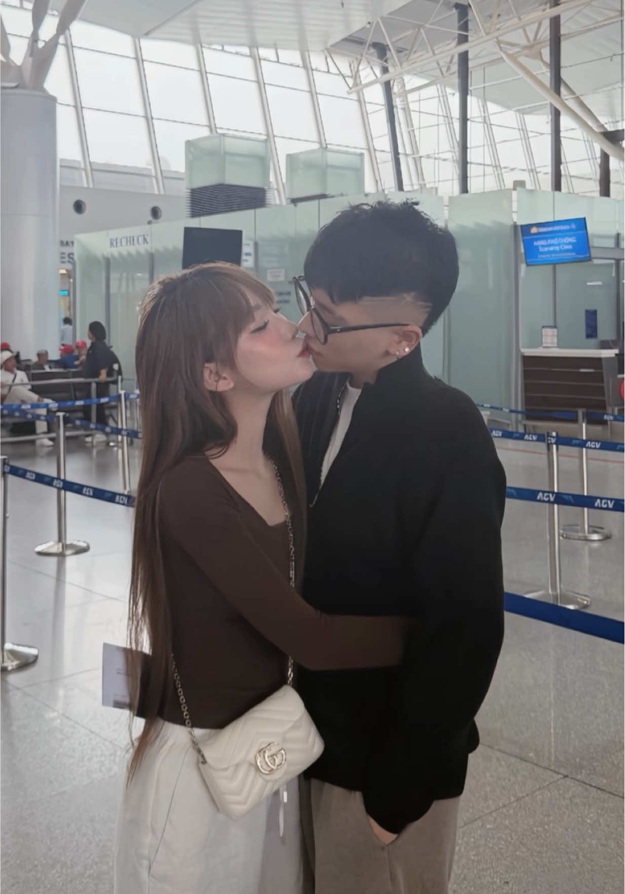 Đếm ngày xa anh🥹