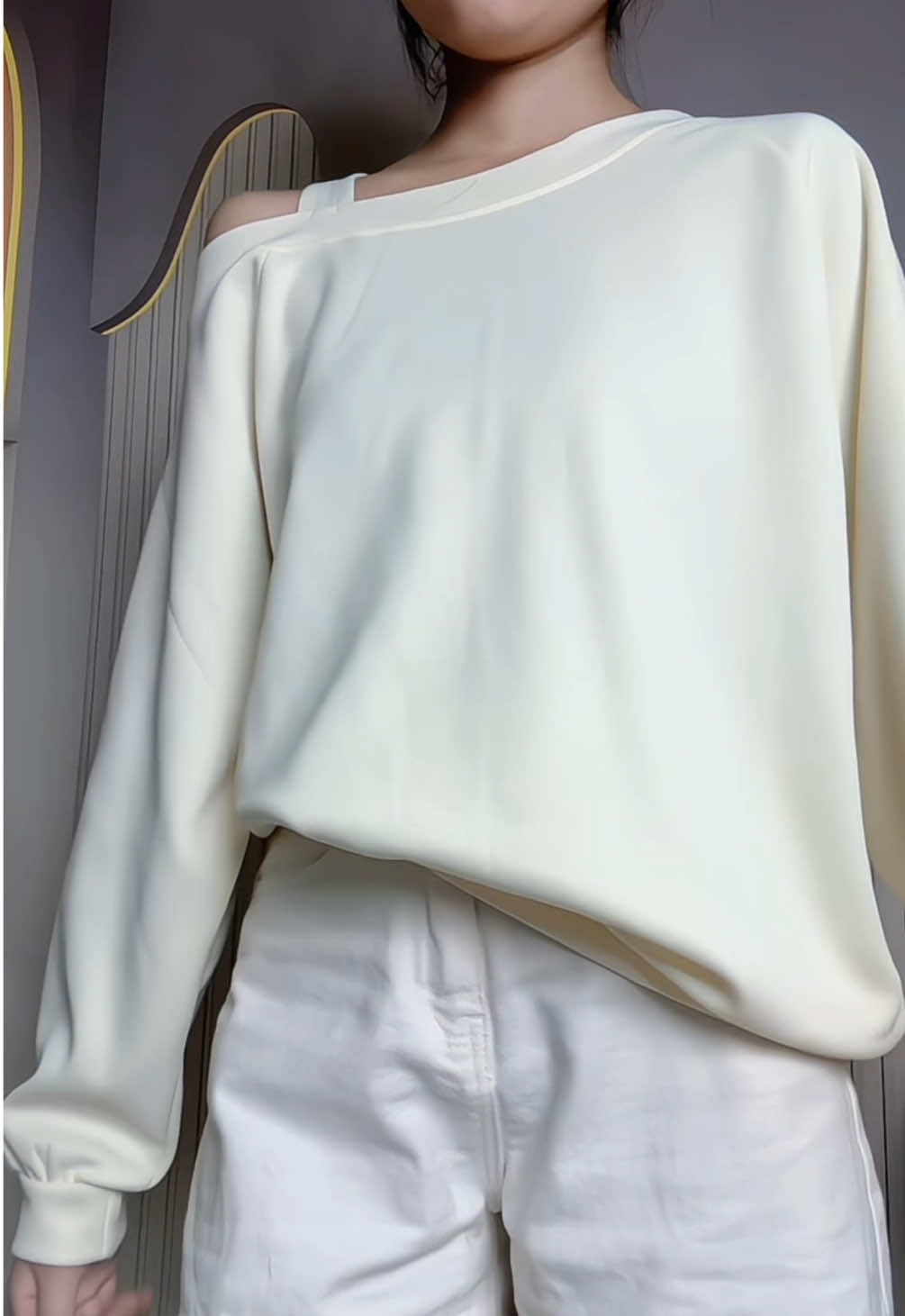 Màu xinh quáaa #viral #outfit #aokieuhottrend #sweater #OOTD 