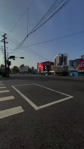 rasa ini masih utuh,bahkan sekalipun kamu sudah bahagia dengan pilihanmu😌