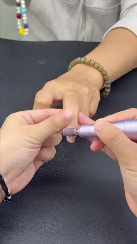 👀 Sneak peek of our new nail lamp! We’re OBSESSED… but are you? 😍#naildustcollector #modofobeauty #lnl10231 #nailtech 