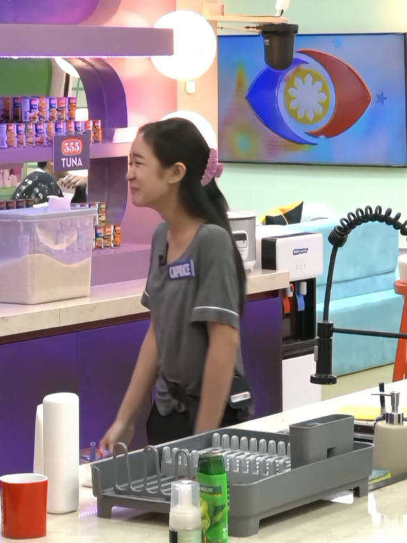 Slowly getting out of her comfort Zone 🫶🏻 #CapriceCayetano #PBBCollab2point0 