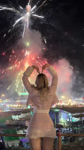 တောင်ကြီးတန်ဆောင်တိုင် 🤍#တောင်ကြီးမီးပုံးပျံပွဲတော် #တောင်ကြီး #foryoumyanmar🇲🇲🇲🇲🇲🇲 #fyp 