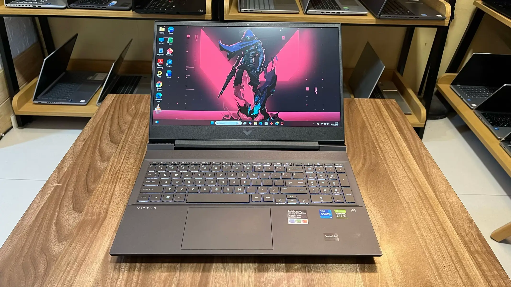 Ready HP Victus Gaming 16 Spesifikasi Intel core i7-12700H RTX 3060 6GB RAM 16GB DDR5 SSD 512GB NVMe Windows 11 Home Keyboard Backlit Harga 13.5jt aja✨ COD Area Makassar dan sekitarnya Kirim ke seluruh daerah🚚 Kredit : CC, Shopeepaylater, Homecredit, Akulaku  Wa 085298345489
