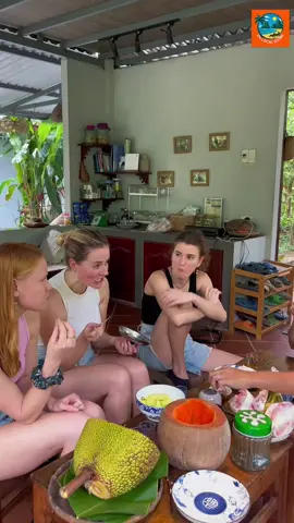 YOU HAVEN’T BEEN TO THE SOUTHWEST VIETNAM?! ? DOWNLOAD VNLOCALGUIDE — WE’LL TAKE YOU THERE ? #MekongDelta #VietnamVibes #Vnlocalguide #HiddenVietnam #TravelVietnam 