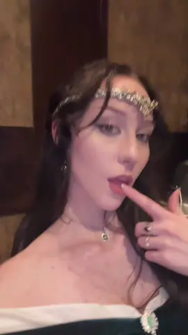 YOU LOVE ARMOR!! #kingemiliothearmoredone #kingemilio #medieval #medievalera #armor 