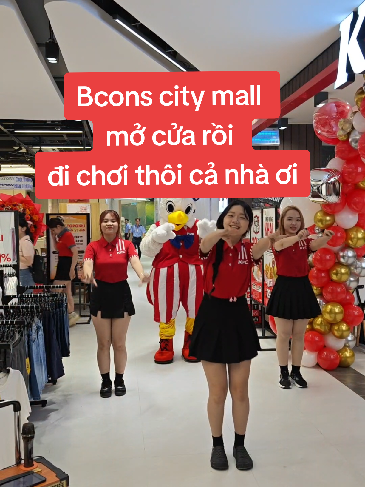 Bcons City Mall khai trương vào sáng nay ngày 30/10 . Mọi người cùng ghé qua trải nghiệm vui chơi mua sắm nhé. có nhiều chương trình ưu đãi ngày khai trương nữa nha.  #bcons #bconscity #bconscitymall #khaitruong 