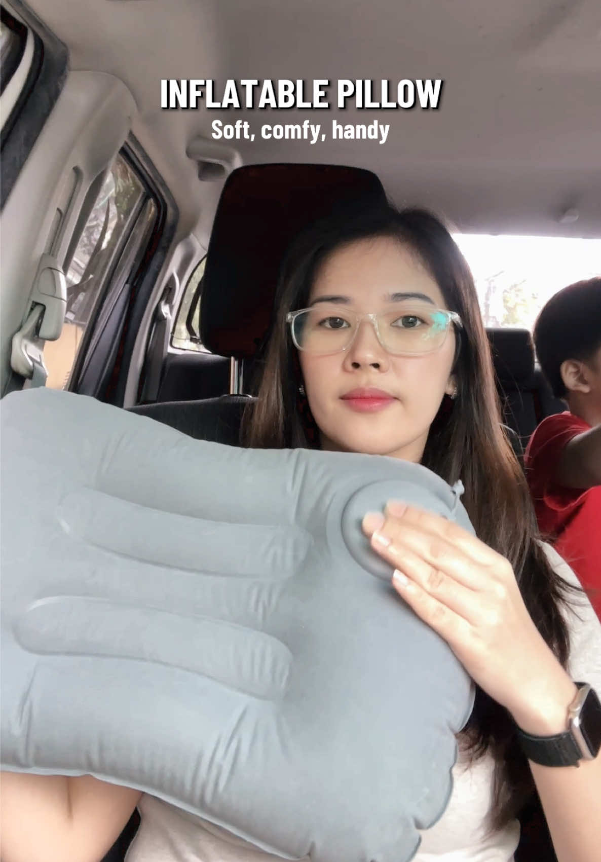 My Inflatable pillow — always with me on the go🚗💨 ₱60+ lang to pwede pang regalo may NECK PILLOW din nito 🤣🫰🏻   #travelpillows #inflatablepillow #pillows #neckpillow #PortablePillow