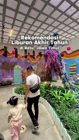 Rekomendasi Liburan Akhir Tahun !!! Diakhir video juga ada rekomendasi penginapan super terjangkau buat kalian yang luar kota. Ada kode promo yang bisa kalian pake biar bisa lebih hemat !! #REDTRAVELERS #URBANVIEWbyRedDoorz #Baloga #BatuLoveGarden #jatimpark 