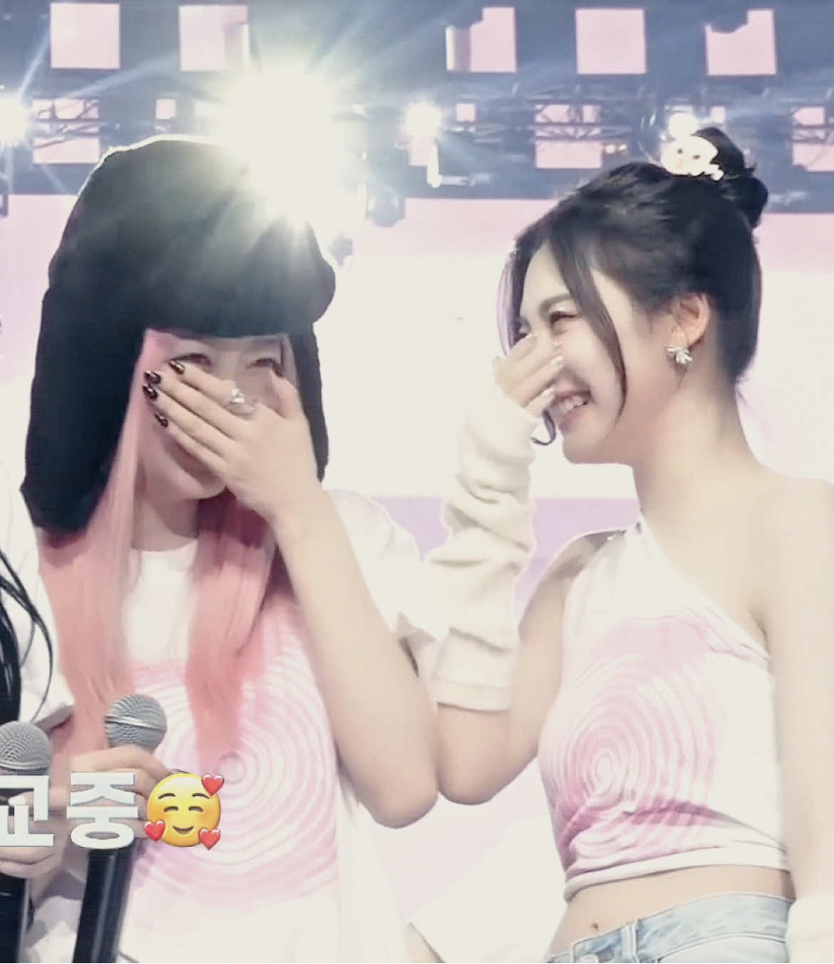 lowkeu do not like this I am just posting it bc i need storage #ningselle #aespa #ningning #giselle #ningningedit giselle edit aeri aespaedit viral kpopfyp fake body fake everything the neighborhood lovebomb 