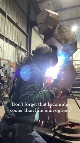 Don’t care, burning rod. #bluecollarbabe #weldergirl #artisticfabrication #metalsmith #welding