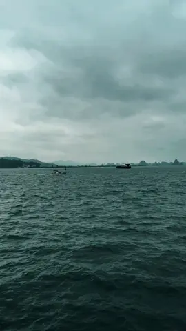 @thanh trung. @taq21012009 😂