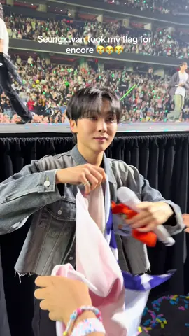 my life has peaked #seventeen #seungkwan #seventeen_new_in_dc 