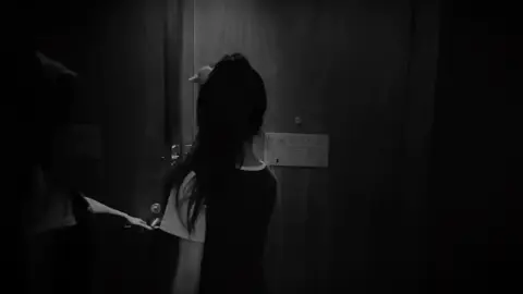 Không đúng không sai quan trọng là ai thương ai#nhachaymoingay #nhạcviet #xuhuongtiktok #musicbuon #tamtrangbuon💔 