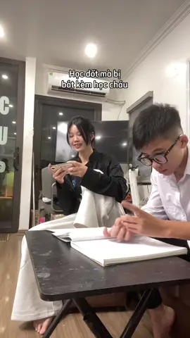 Mn trông cháu học giúp mình nha 😞 #nguyentolinh #GauthAI #homeworkHelper #StudyTok #GauthVietnam @Gauth 