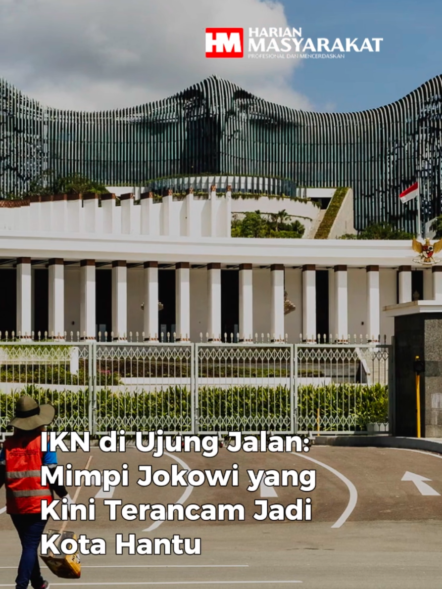 Enam tahun setelah diumumkan oleh Joko Widodo @jokowi , proyek Ibu Kota Nusantara (IKN) di Kalimantan Timur kini berada di bawah bayang ketidakpastian. Kota yang dulu digadang sebagai simbol transformasi nasional itu kini menghadapi perlambatan pembangunan, pemangkasan anggaran, dan merosotnya minat pindah dari aparatur sipil negara. Saat Jokowi meluncurkan proyek ini pada 2019, visinya jelas: menyelamatkan Jakarta yang tenggelam dan sesak, sekaligus membangun pusat pemerintahan yang lebih hijau, modern, dan merata di luar Pulau Jawa. Namun setelah kepemimpinan berpindah ke Presiden Prabowo Subianto pada Oktober 2024, arah Nusantara tampak berubah. Klik link di bio, atau kunjungi harianmasyarakat.com untuk baca artikel selengkapnya.  #ikn #ibukotanusantara #ibukota #nusantara #jokowi 