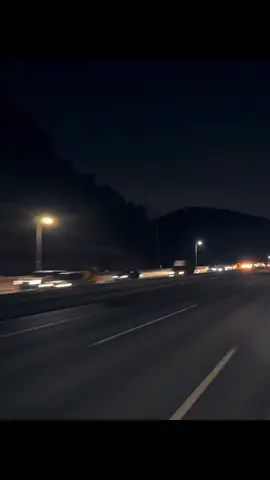 Cintaku sudah ngk beneran😔 Aku cuman buat mainan🥲 #xyzcba #lyrics #lagujawa #fouryou 