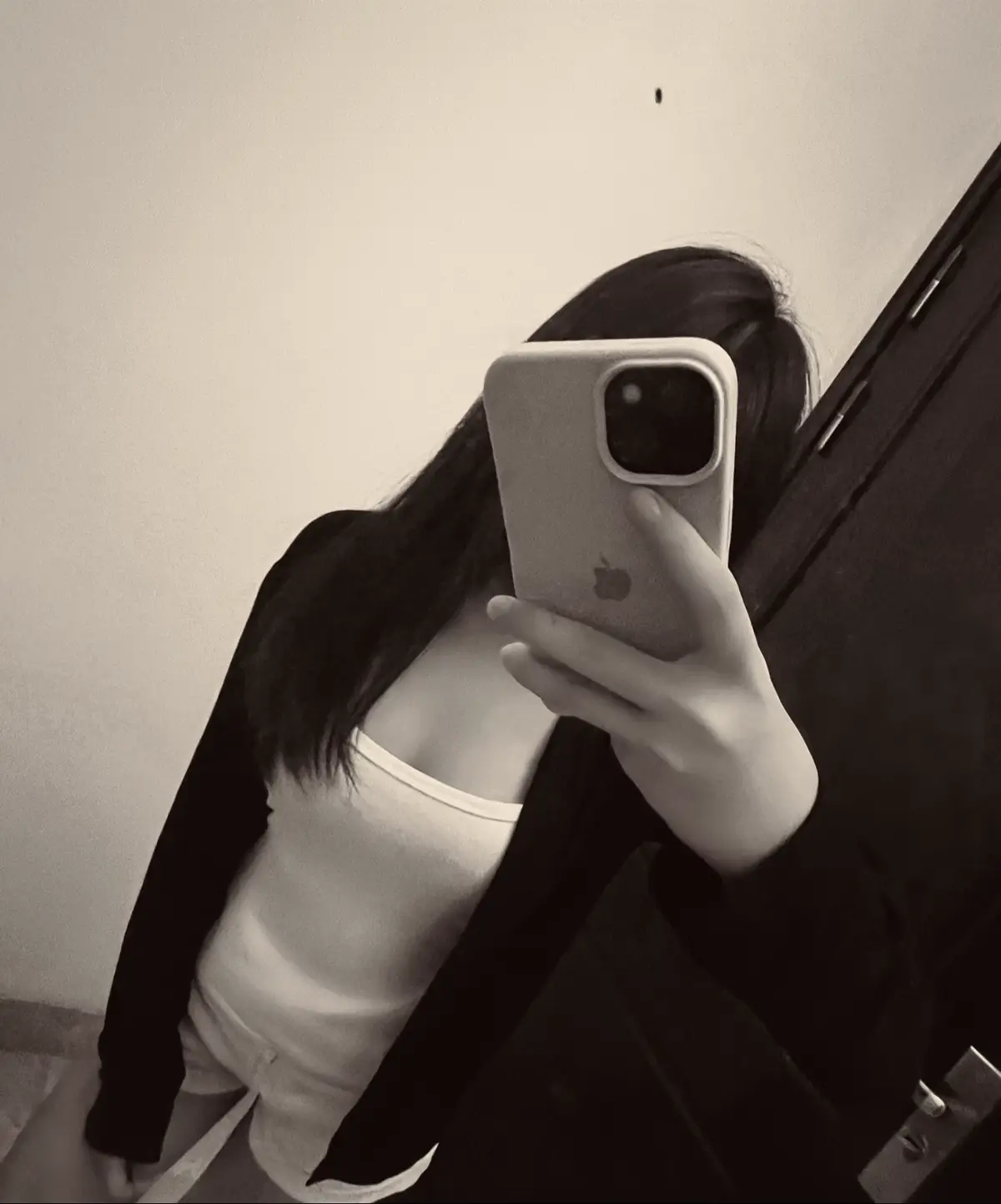 Tôi đã không còn hứng thú đến việc tạo ấn tượng tốt với người khác nữa,bạn cho rằng tôi tốt hay xấu,tôi đều không phản bác. #fyp #xh 