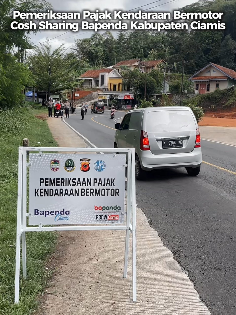 [Highlight Kegiatan] Kamis, 30 Oktober 2025 📍Kecamatan Kawali Pusat Pengelolaan Pendapatan Daerah Wilayah Kabupaten Ciamis (SAMSAT Ciamis) ikut serta dalam Kegiatan Operasi Gabungan (Pemeriksaan Pajak Kendaraan Bermotor) hasil Cost Sharing dengan Bapenda Kabupaten Ciamis. Selalu hati-hati dijalan ya...🤗 @dedimulyadi71 @erwansetiawan54 @herdiat.sunarya @asep.supriatna97  @aefsaefuloh23 @bapenda.jabar @polresciamis @jasaraharja_tasikmalaya @pemkab_ciamis @bapenda.ciamis @bankbjb_kcciamis  #BapendaJabar #JabarIstimewa #SamsatJabar #samsatciamis