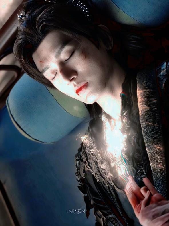 Matamu terpejam, tapi dunia seolah masih berputar di sekitarnya. Bagaimana mungkin seseorang terlihat seindah ini bahkan dalam tidur yang sunyi? Andai kau tahu, betapa lembutnya semesta menyaksikannya ketika ia melihat mu begitu menawan di saat terlelap.” eaaaaaa🙈🫠 #chengyi #fushiqi #foryoupagе #4u 