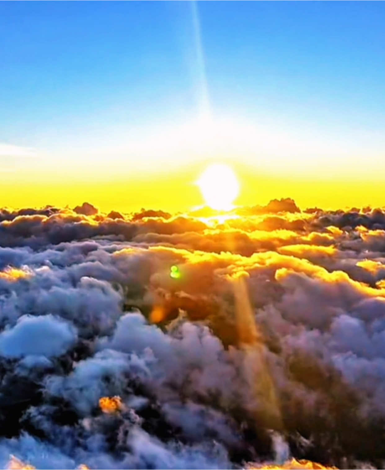 #CapCut Nghe bài này làm bạn gợi nhớ đến điều gì..? #capcut #pioneertemplate #capcutpioneer #chillwithtina 