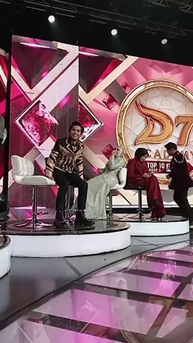 cie cie salting melihat vidio berdua nya😁😂. semoga kalian berdua diberikan kesehatan dan diberikan penampilan yang baik dan jg jangan lupa jaga kesehatan nya buat kali berdua @da7 valen @DA7 MILA #milen #fypag #fypage #sahabatvalen #milalovers 