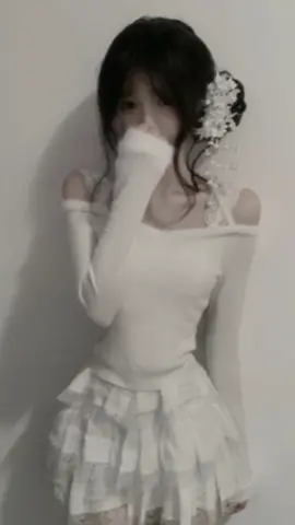 Đừng ai hỏi tui tại sao có hai giọng 👍🙃🙃#TikTokAwardsVN#nhưyen🎀#uocxuhuong💕#xhhhhhhhhhhh 