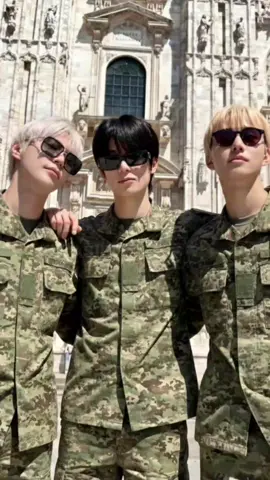 DOJAEJUNG siap comeback di barak#doyoung #jaehyun #jungwoo #wamil 