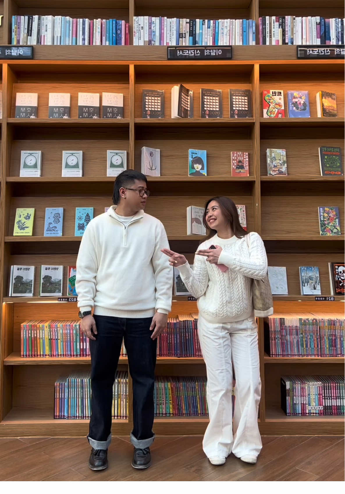 Korea fits muna!!! 😝🇰🇷 hashtag muntik nang di maupload HAHAHAHAHA @brucecluess 