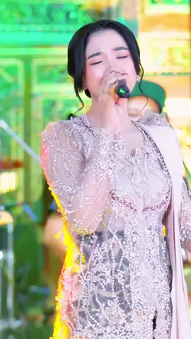 #kusumawijaya #cantikanuswantoro #adella #omadella 