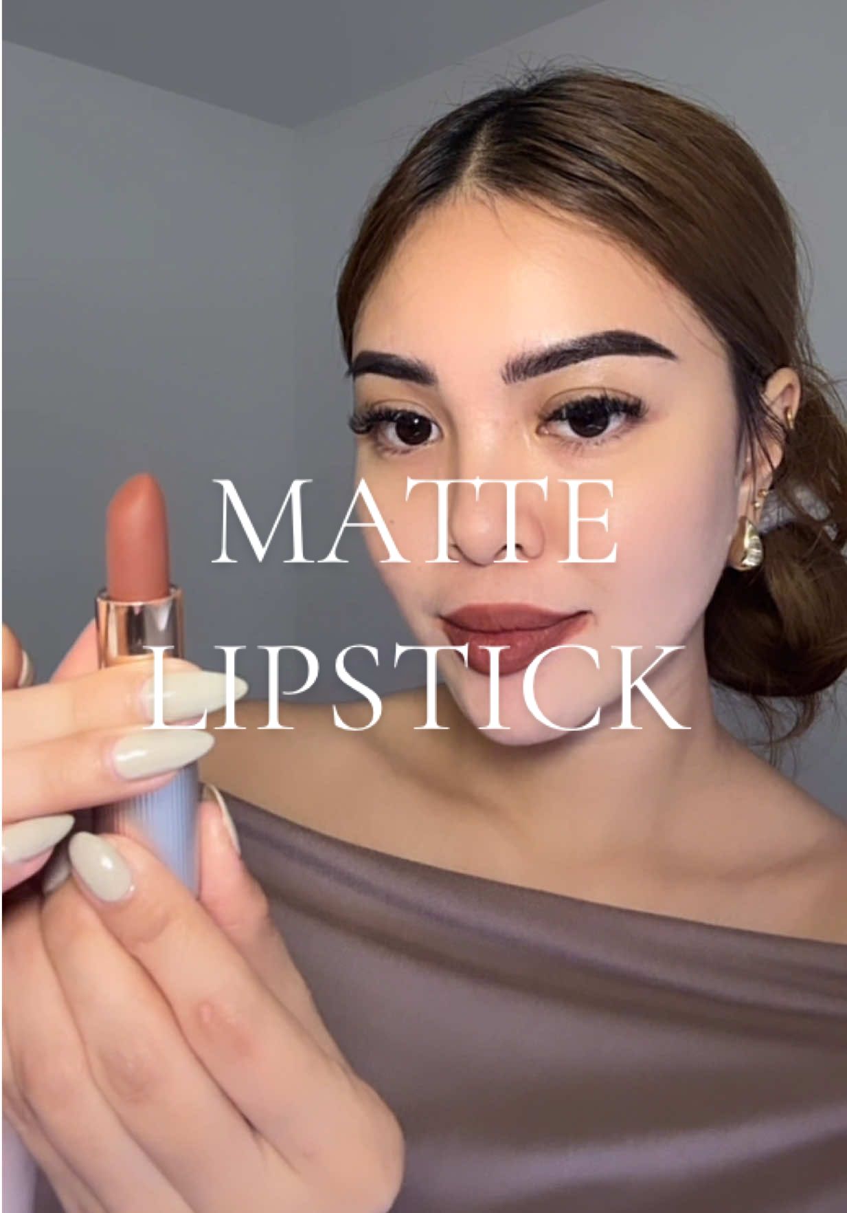 SHOP HERE ➡️  @DES ୨ৎ ᥫ᭡˙⋆.˚  MAANGE MATTE LIPSTICK 😍 #mattelipstick #maange #maangelipstick #lipstick 