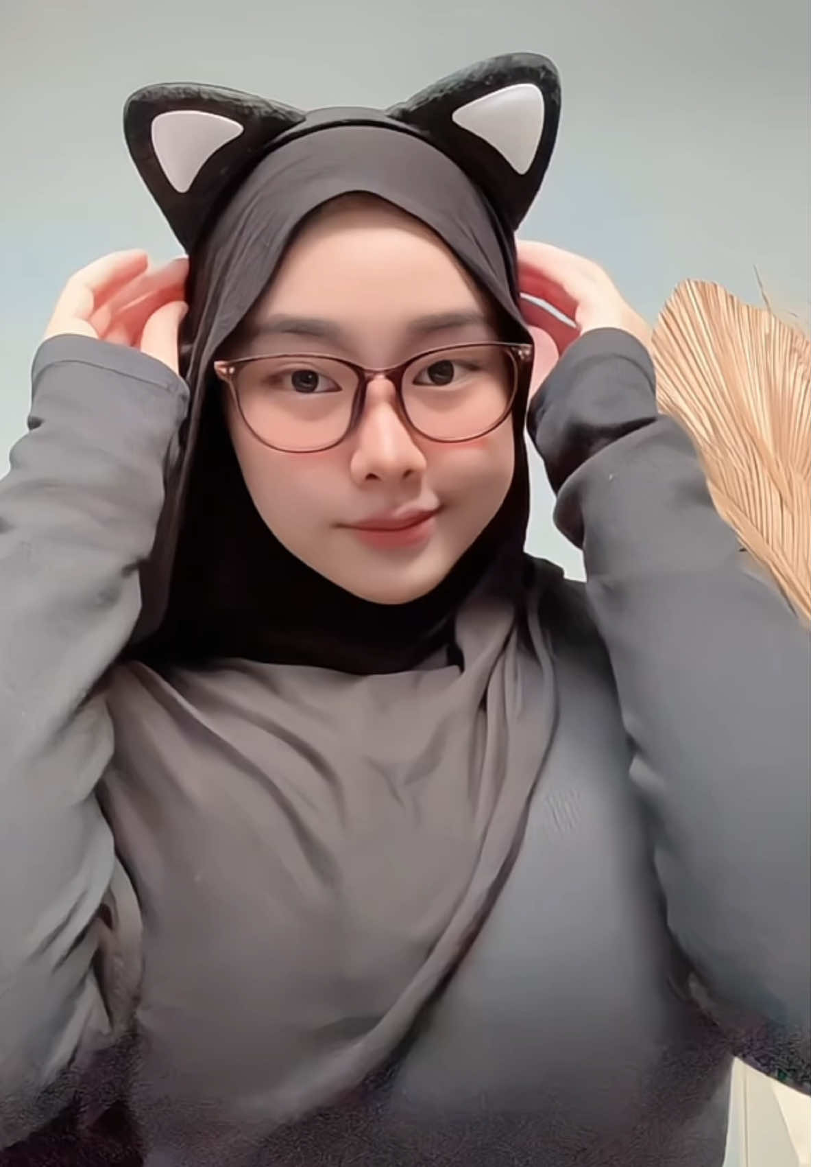 helow my 🐈‍⬛🖤 #fyp 