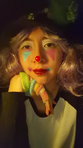 Cuéntame tu día... 🎈 #comfortcharacter #cuentasecreta #clown #fyp #emotionalsupport 