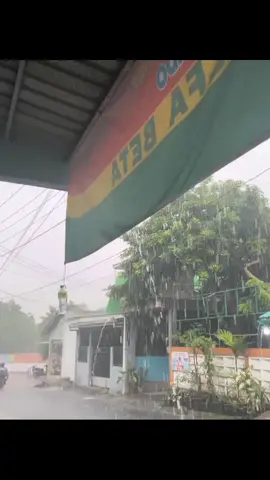 sakit ya? #galaubrutal #liriklagu #vibeshujan #fyp #masukberandafyp 